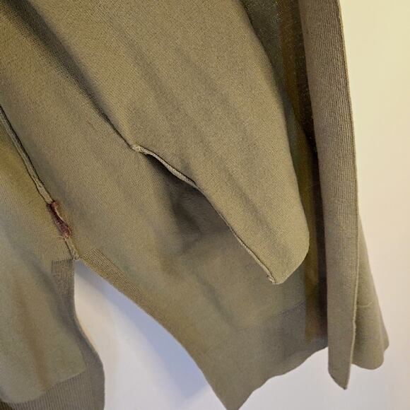 Long Olive Open Front sweater size Large - Picture 4 of 6